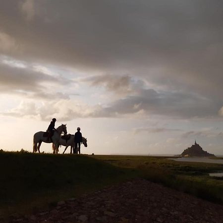 Gite Le Chausey Mont Saint Michel Pontorson Buitenkant foto